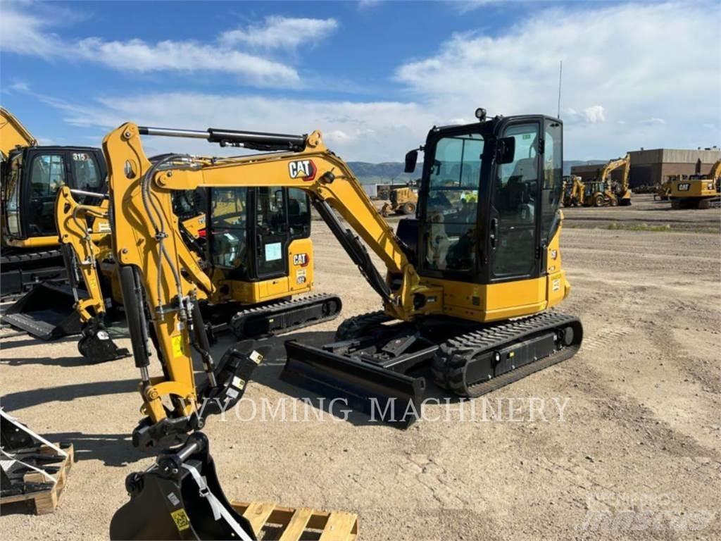 CAT 304 Telakaivukoneet