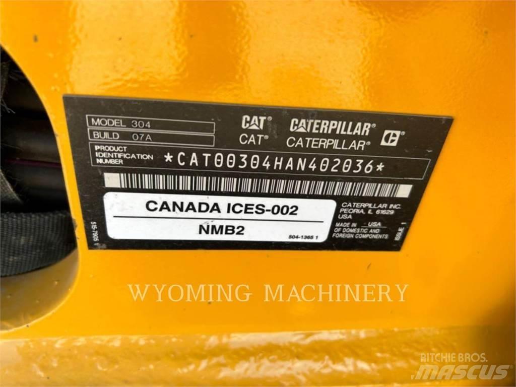 CAT 304 Telakaivukoneet