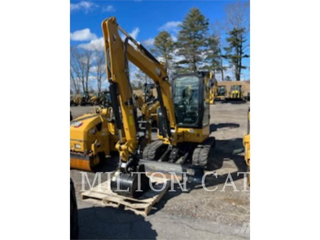 CAT 304 Telakaivukoneet