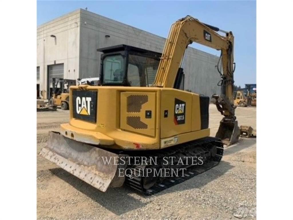 CAT 304 Telakaivukoneet