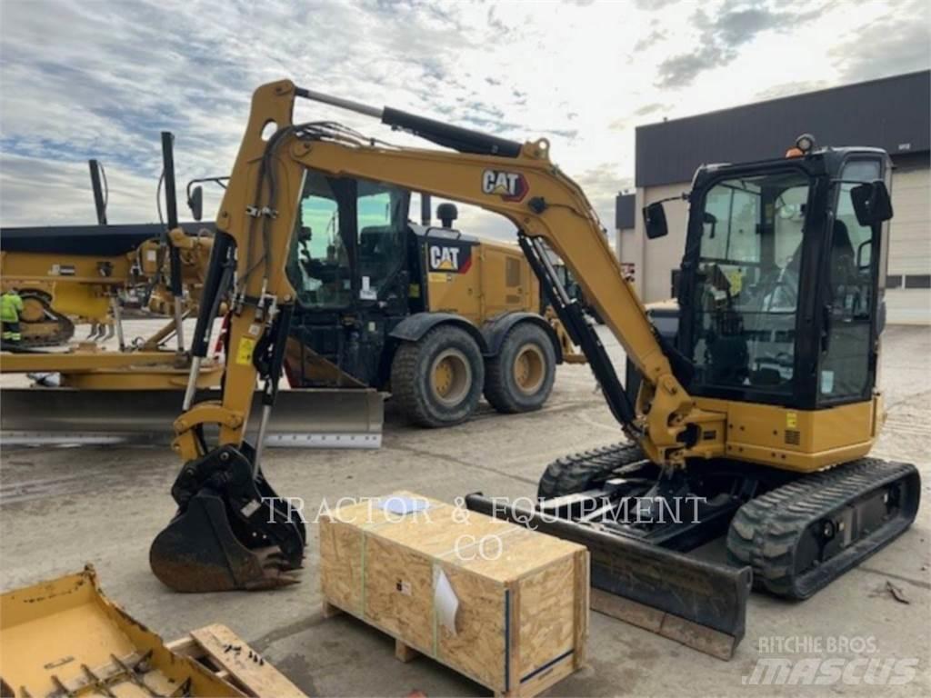 CAT 304 Telakaivukoneet