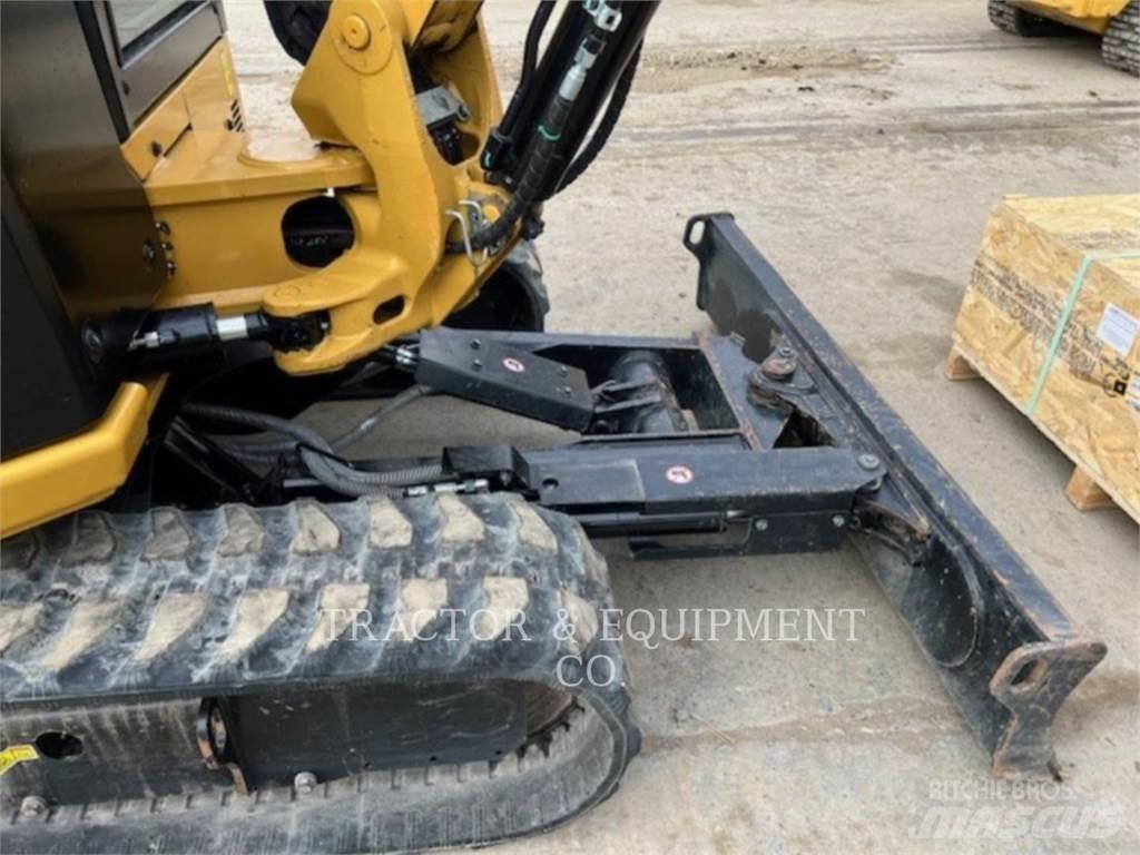 CAT 304 Telakaivukoneet
