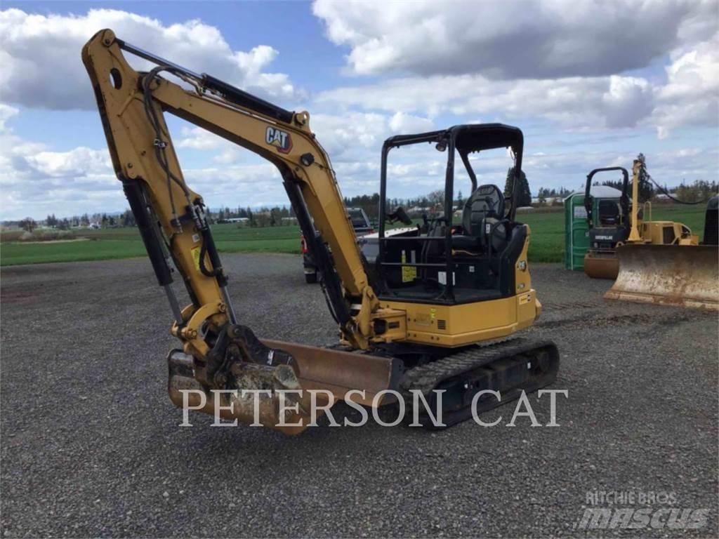 CAT 304 Telakaivukoneet