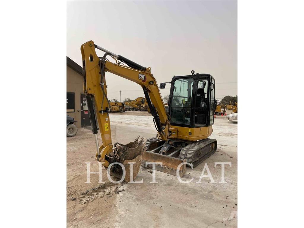 CAT 304 Telakaivukoneet