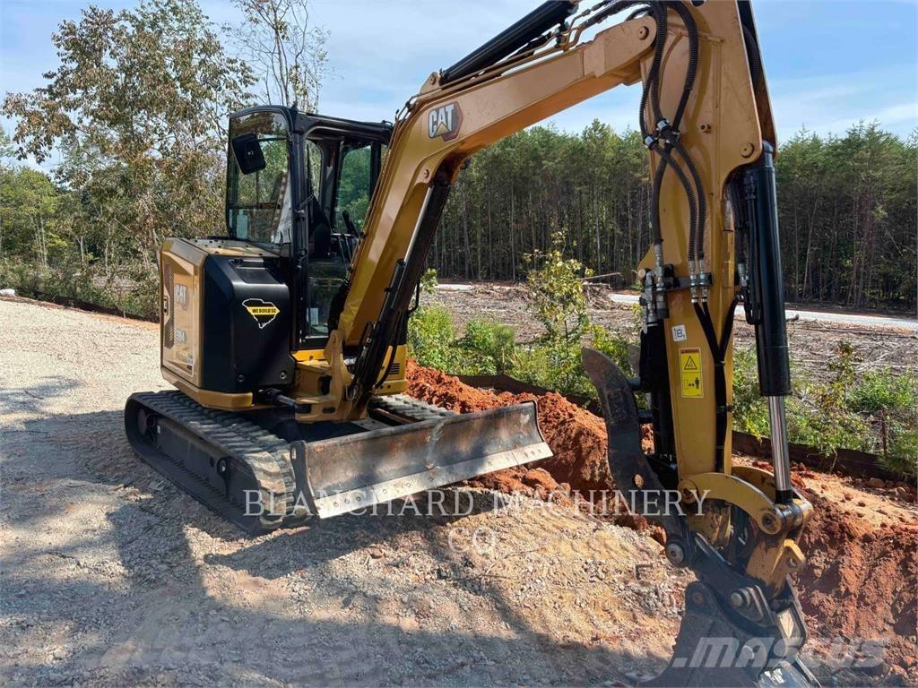 CAT 304 Telakaivukoneet
