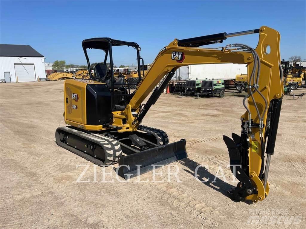 CAT 30407 Telakaivukoneet