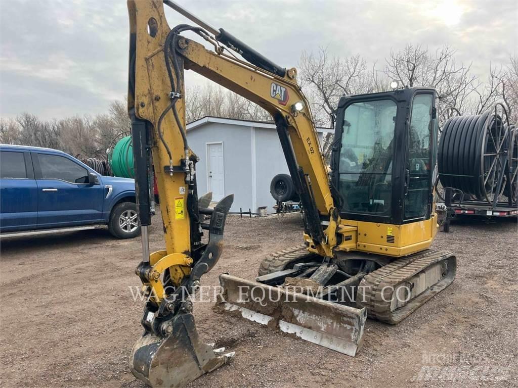 CAT 30407 Telakaivukoneet