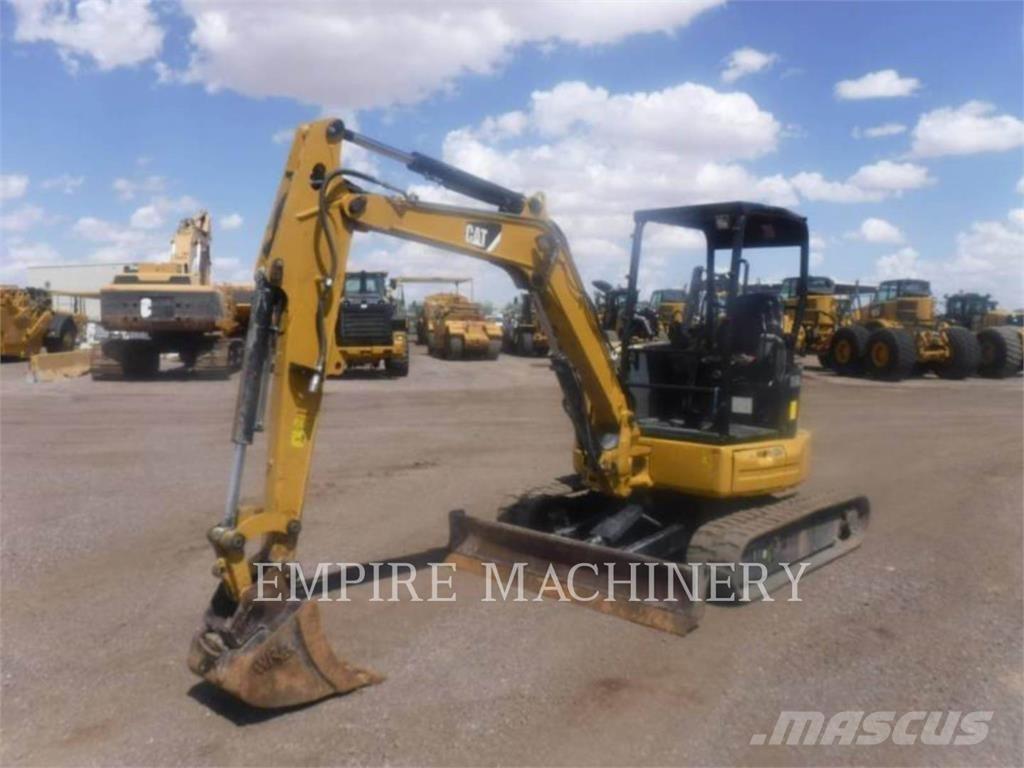 CAT 304E2 Telakaivukoneet
