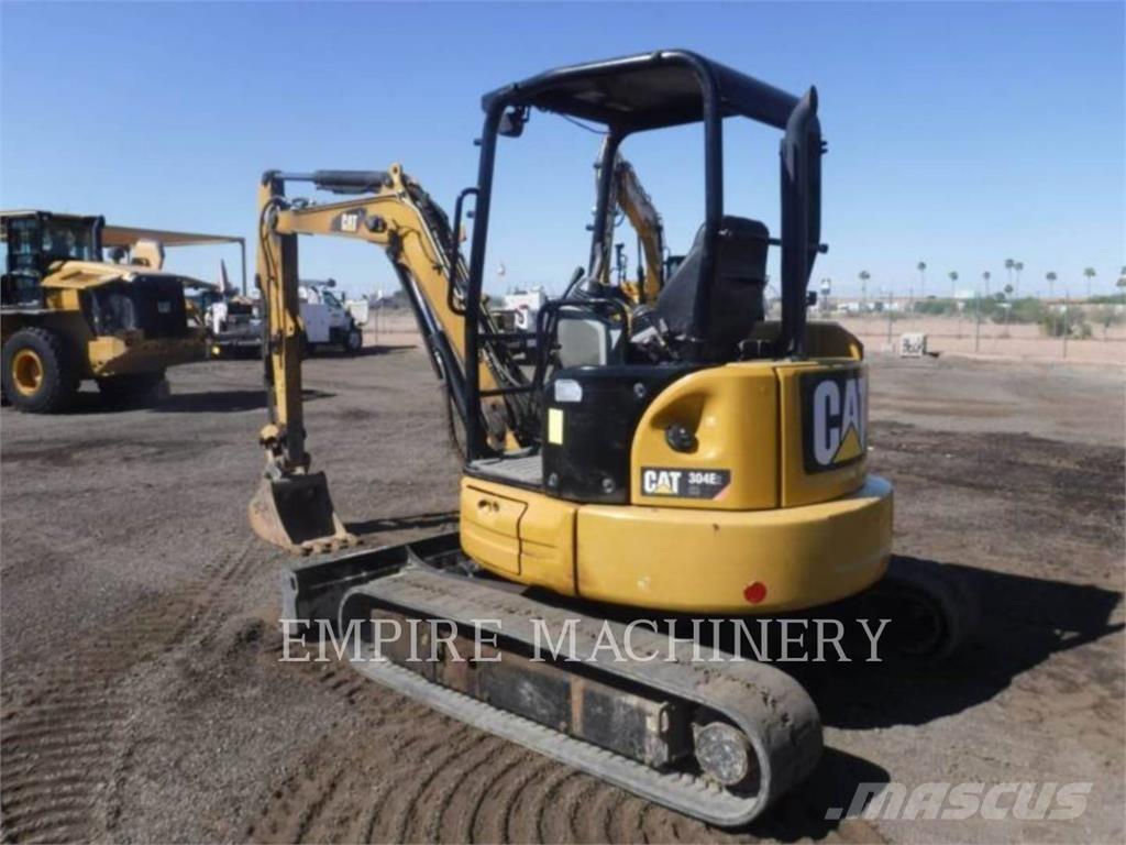 CAT 304E2 Telakaivukoneet