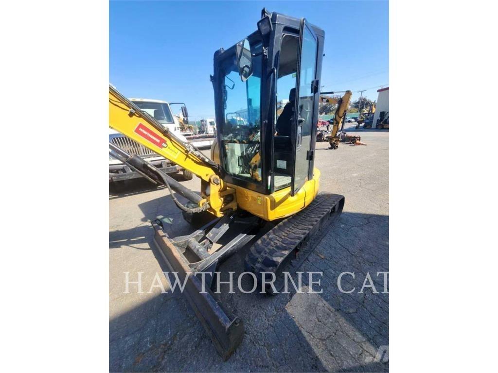 CAT 304E2 CAB Telakaivukoneet