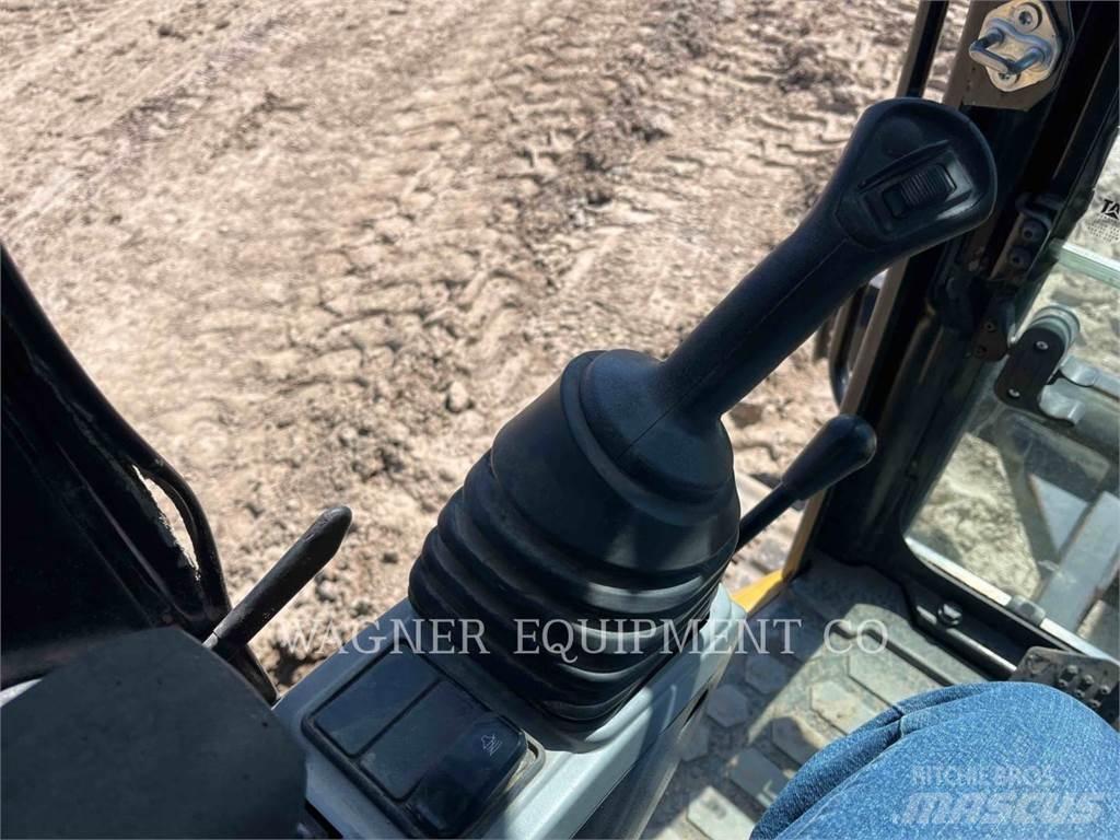 CAT 304E2CR Telakaivukoneet