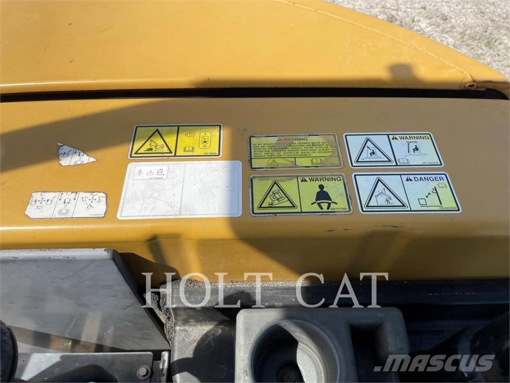 CAT 304ECR Telakaivukoneet