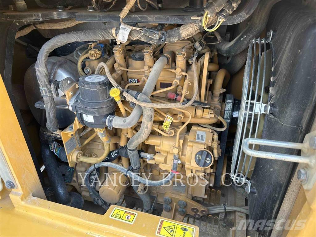 CAT 305 Telakaivukoneet