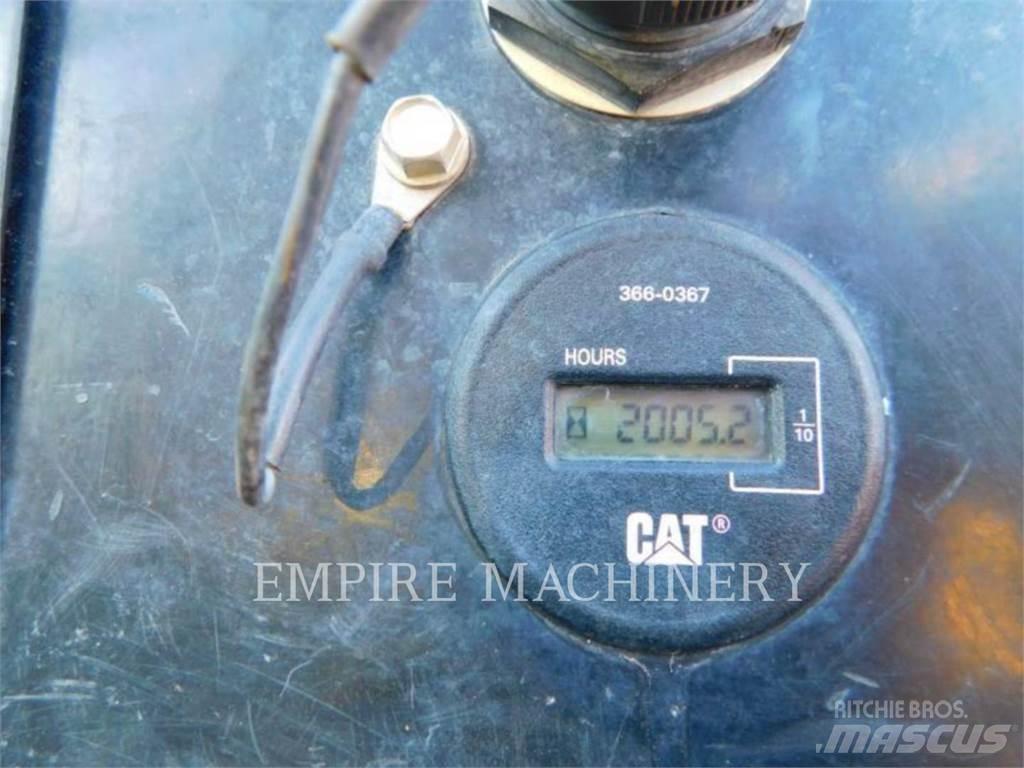 CAT 305E2 OR Telakaivukoneet