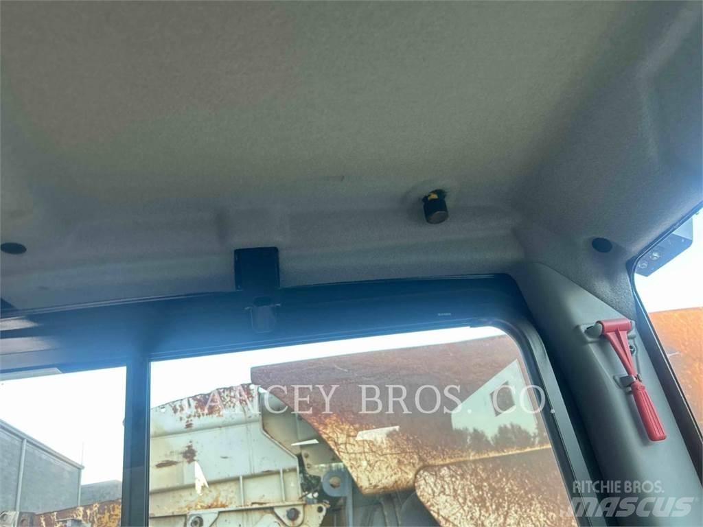 CAT 305E2CR Telakaivukoneet