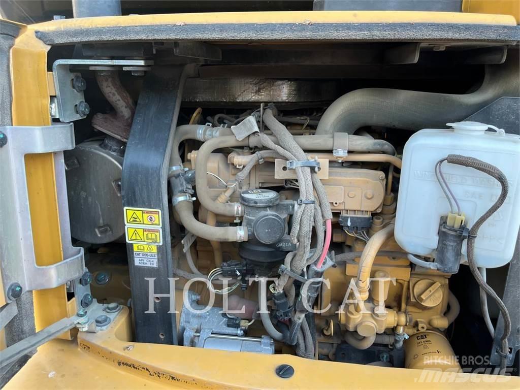CAT 305E2CR Telakaivukoneet