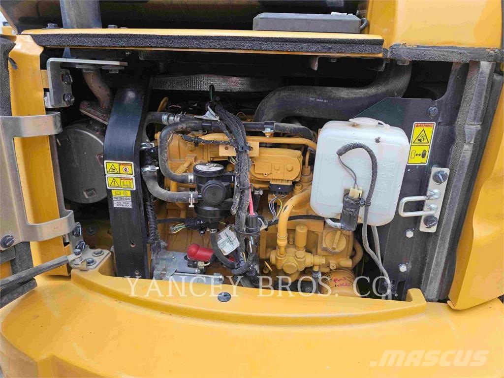 CAT 305E2CR Telakaivukoneet