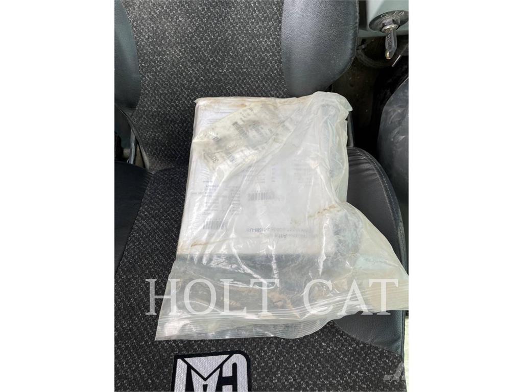 CAT 305E2CR Telakaivukoneet