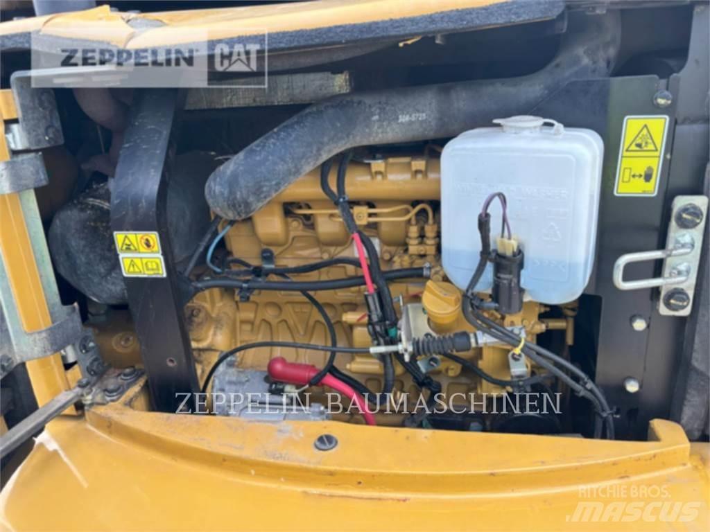 CAT 305ECR Telakaivukoneet