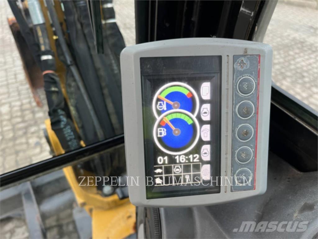 CAT 305ECR Telakaivukoneet