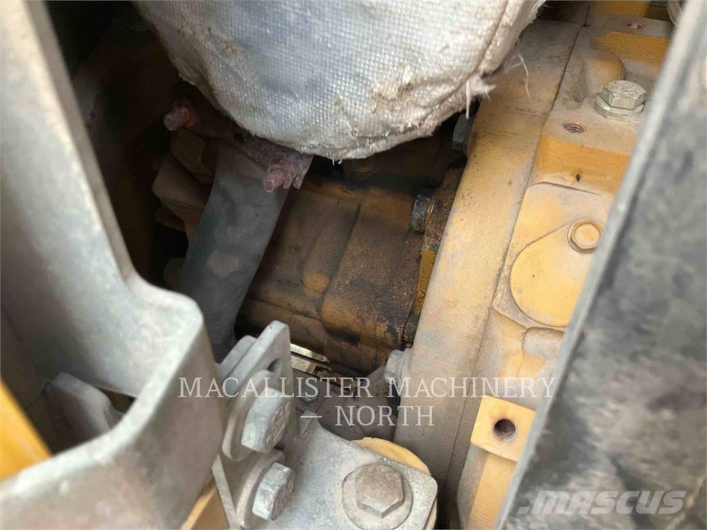 CAT 305ECR AQ Telakaivukoneet