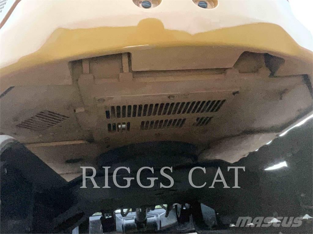 CAT 306 A Telakaivukoneet