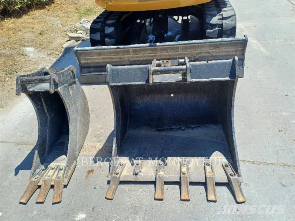 CAT 306 CR Telakaivukoneet