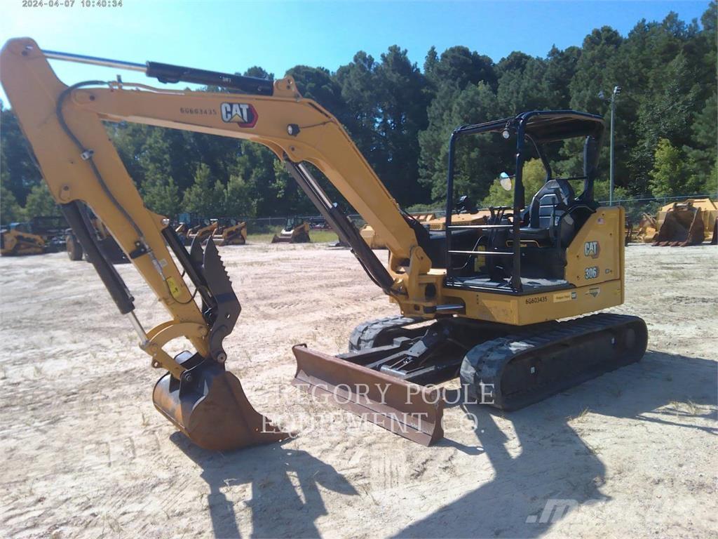 CAT 30607CR Telakaivukoneet