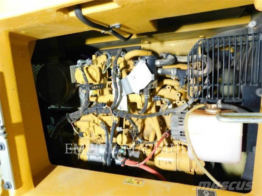 CAT 310-07 Telakaivukoneet