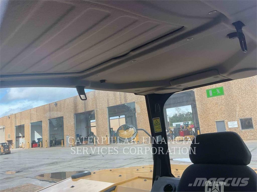 CAT 310-07 Telakaivukoneet