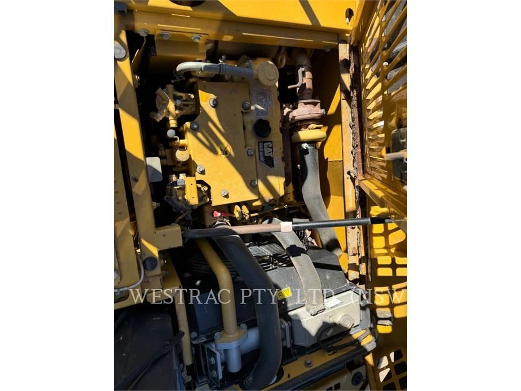 CAT 311DLRR Telakaivukoneet