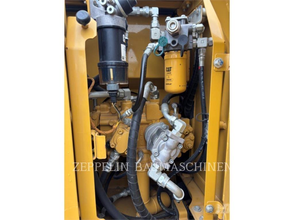 CAT 311FLRR Telakaivukoneet