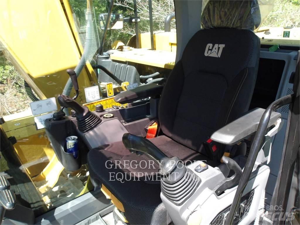 CAT 313 Telakaivukoneet