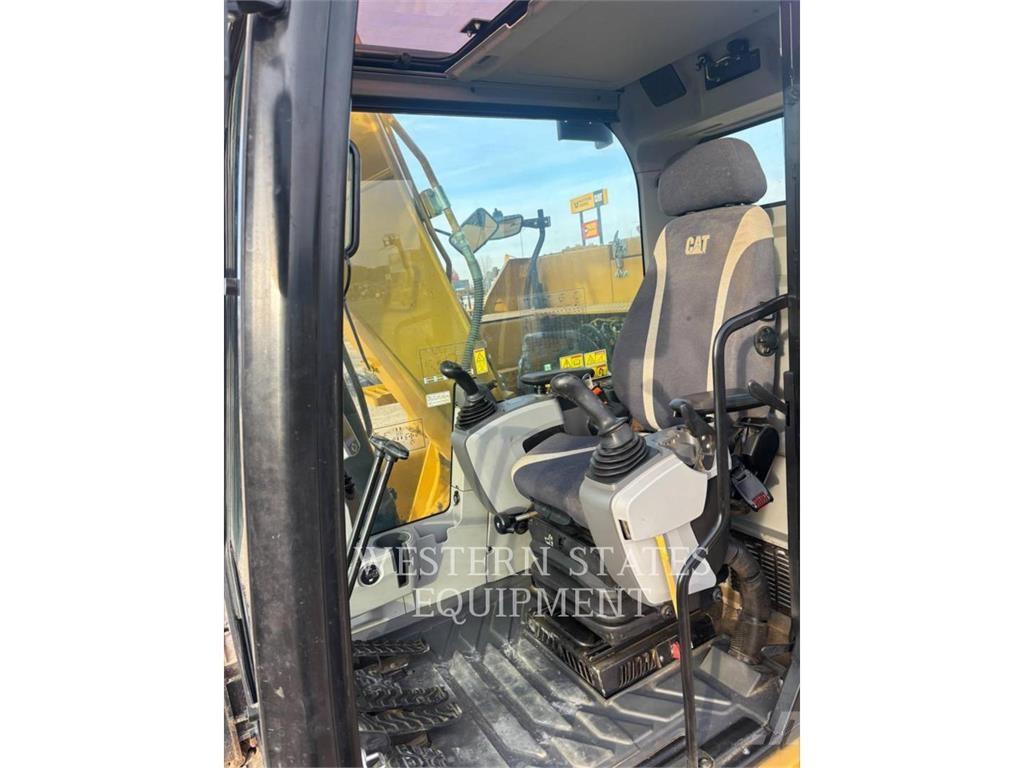 CAT 313F Telakaivukoneet