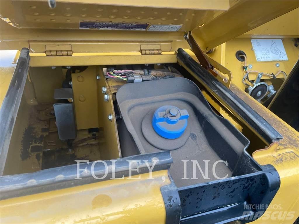 CAT 313FL Telakaivukoneet