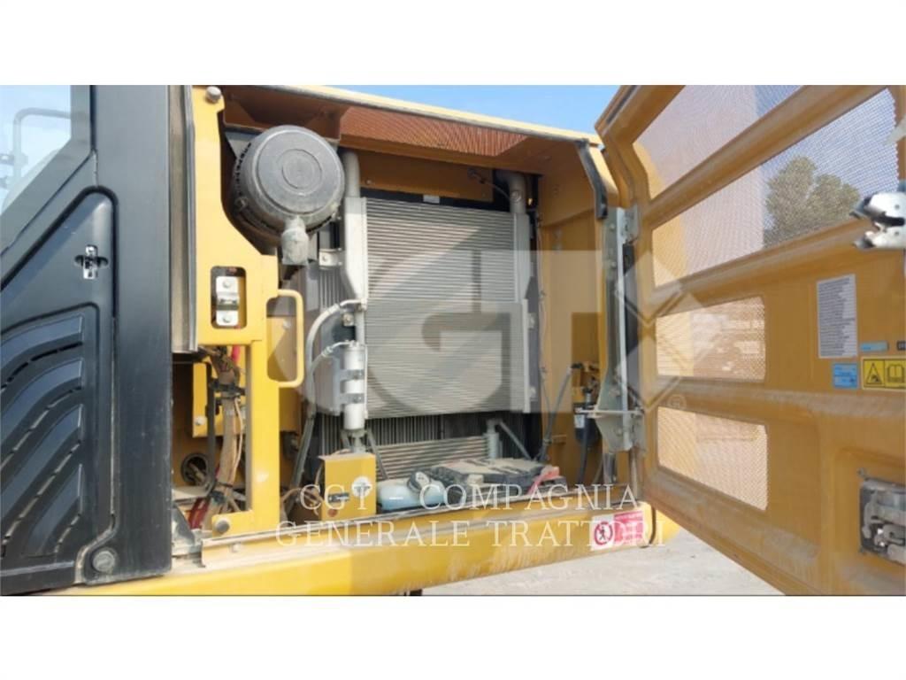 CAT 318F Telakaivukoneet