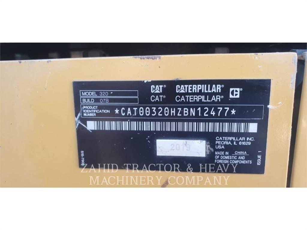 CAT 320 Telakaivukoneet