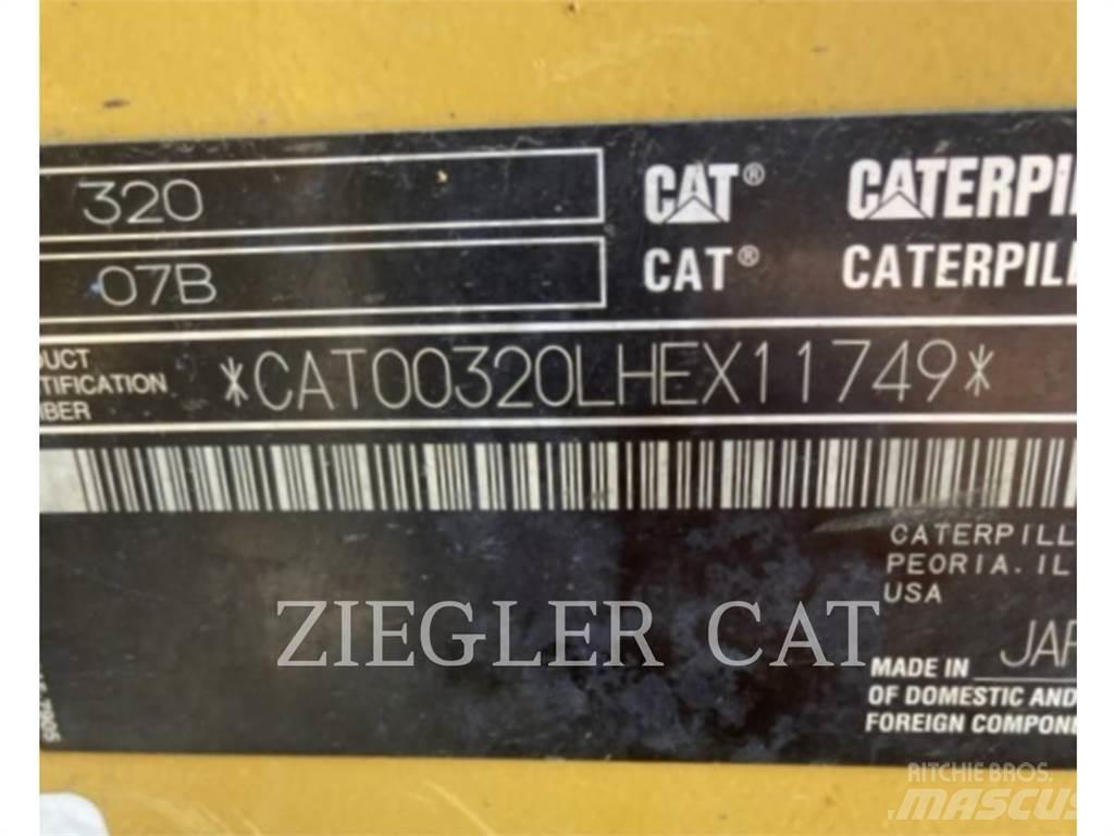 CAT 320 Telakaivukoneet