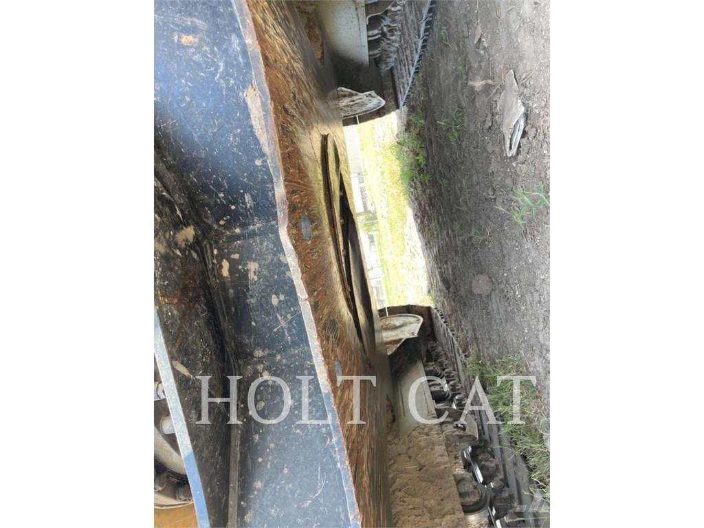 CAT 320 Telakaivukoneet