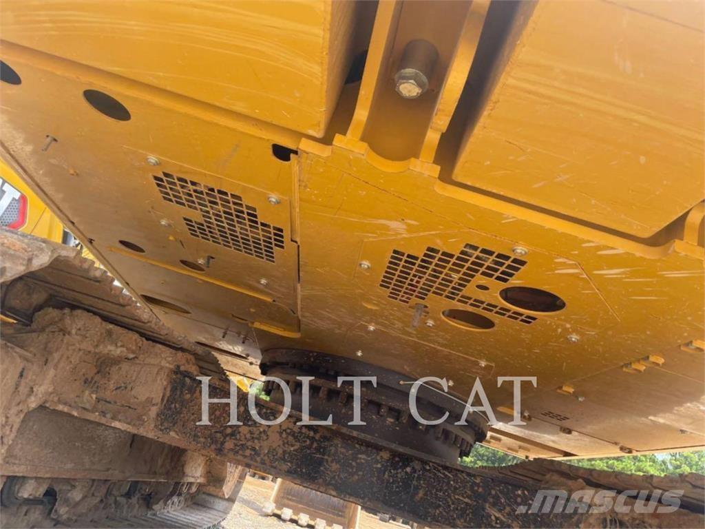 CAT 320 Telakaivukoneet