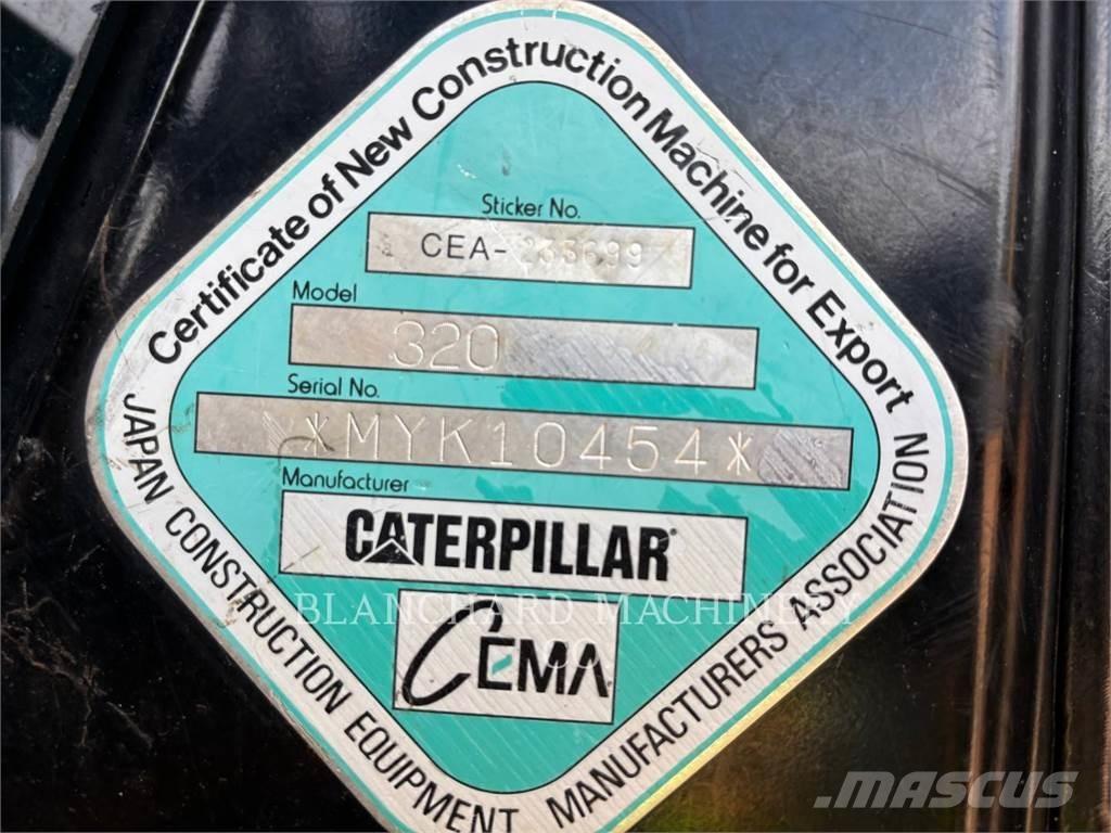 CAT 320 Telakaivukoneet