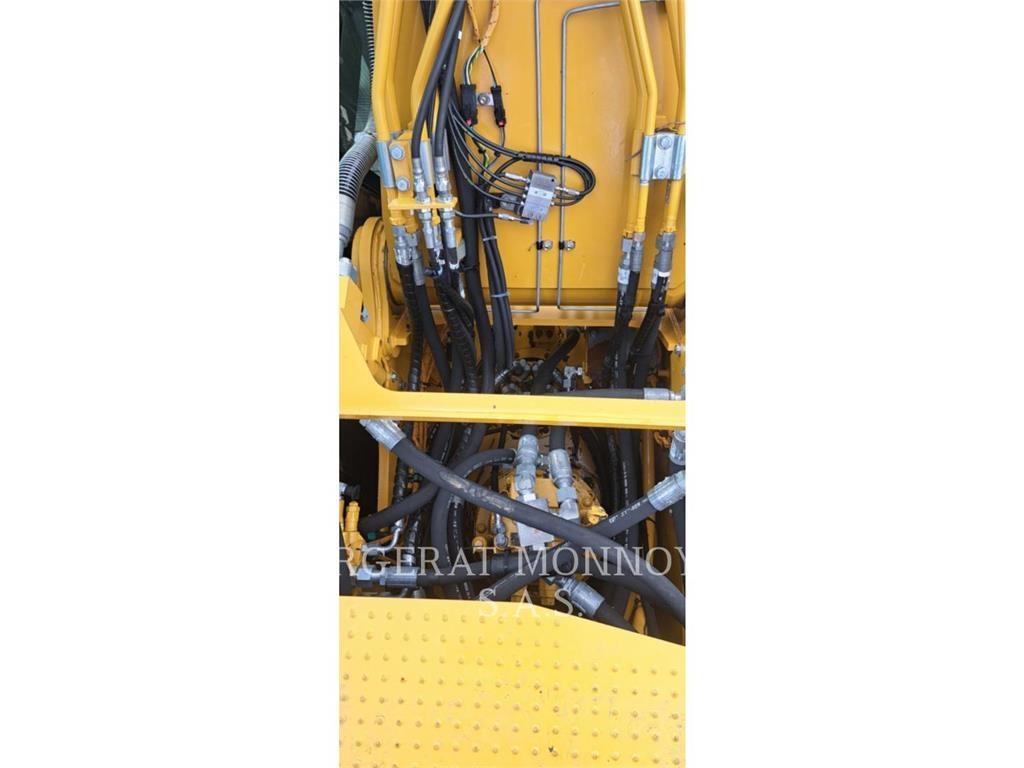 CAT 320-07 Telakaivukoneet