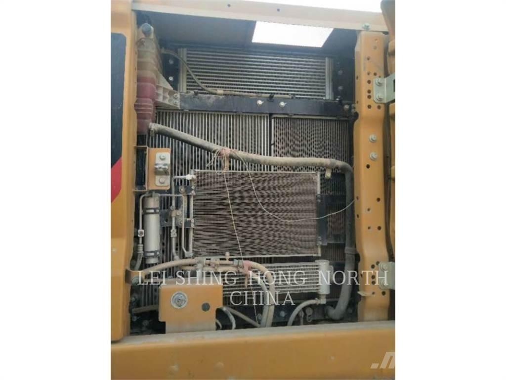 CAT 320-07 Telakaivukoneet