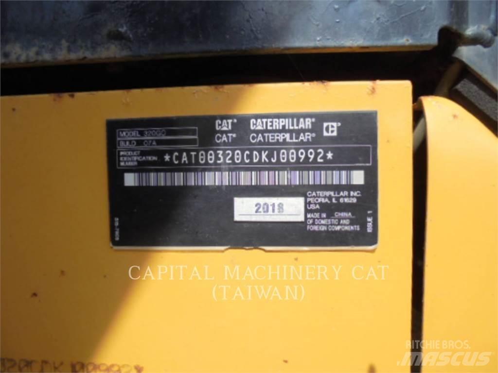 CAT 320-07GC Telakaivukoneet