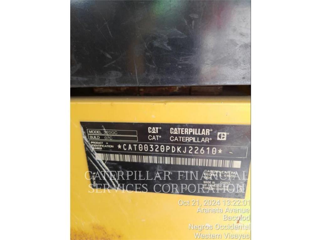 CAT 320-07GC Telakaivukoneet