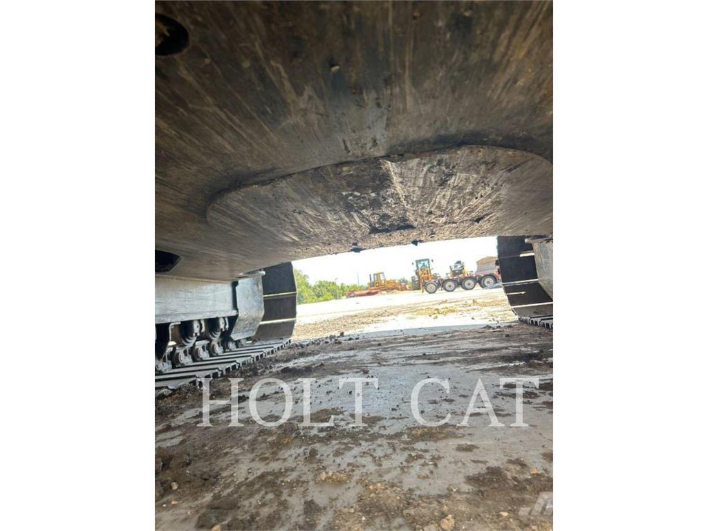 CAT 320 TC Telakaivukoneet