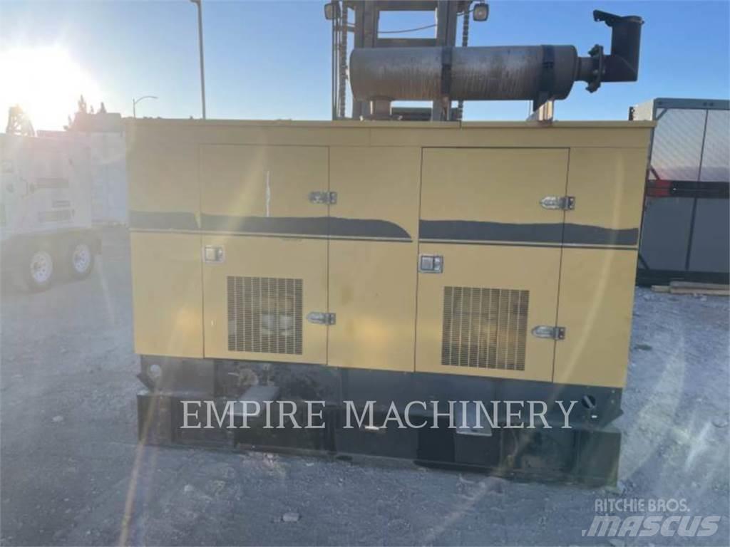 CAT 3208 Dieselgeneraattorit