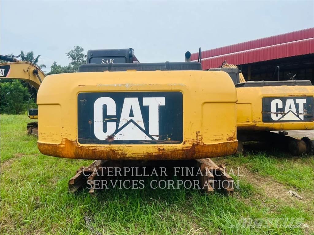 CAT 320D Telakaivukoneet
