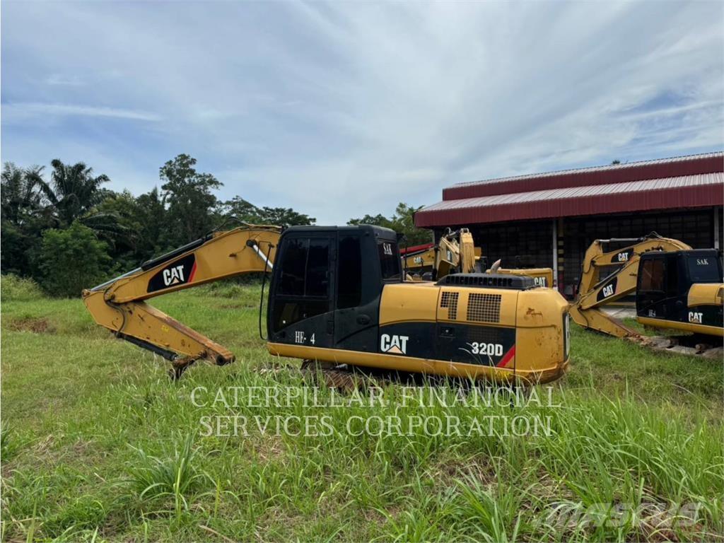 CAT 320D Telakaivukoneet