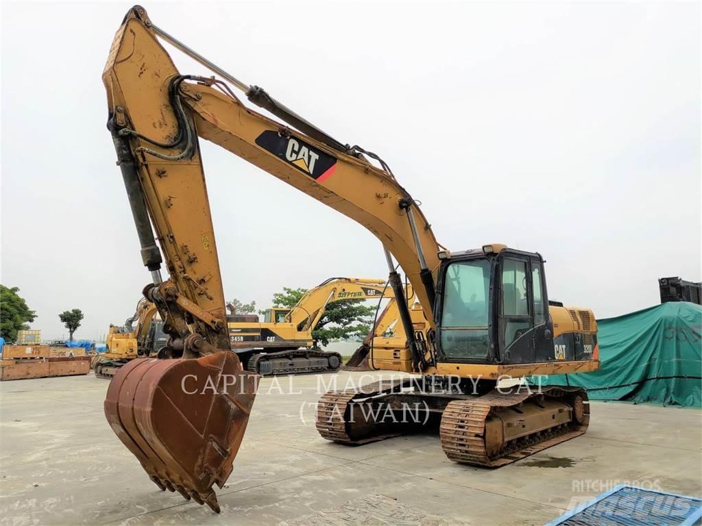 CAT 320D Telakaivukoneet